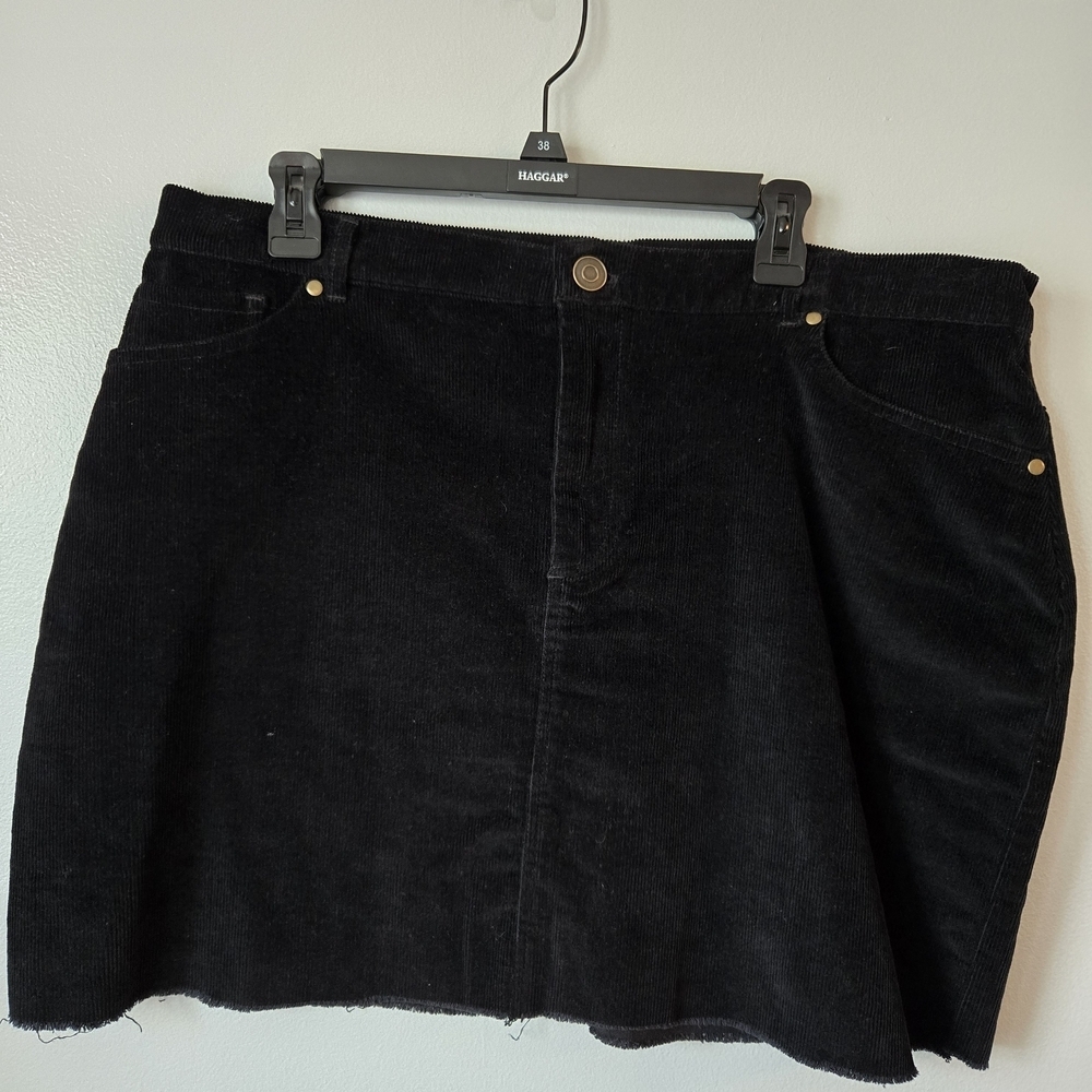 (3/$25) Rue+ Black Corduroy Mini Skirt High Waisted Raw Hem Stretch Size 2X